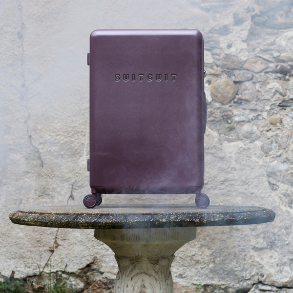 Mystique - Cherry Lacquer - Check-in (76 cm)