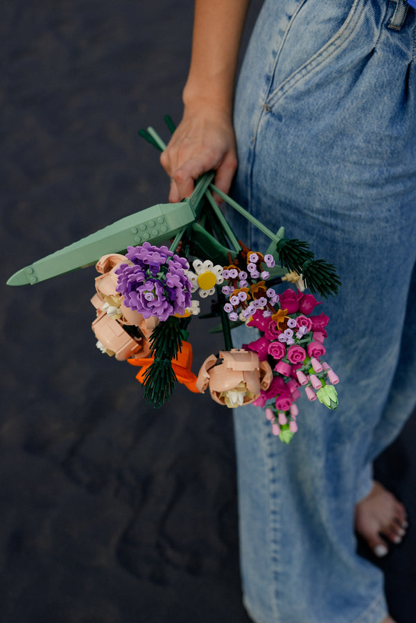 SPREAD THE LOVE | Ten Valentine's day gifts for the people close to you