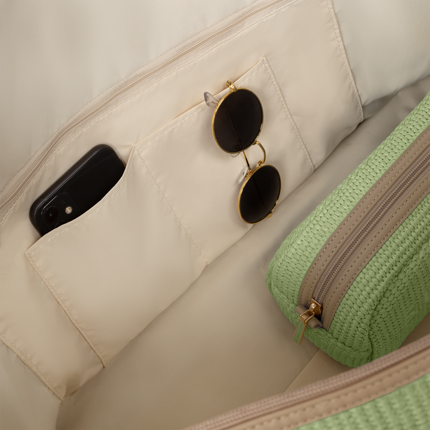 Fusion - Butterfly Green - Weekender