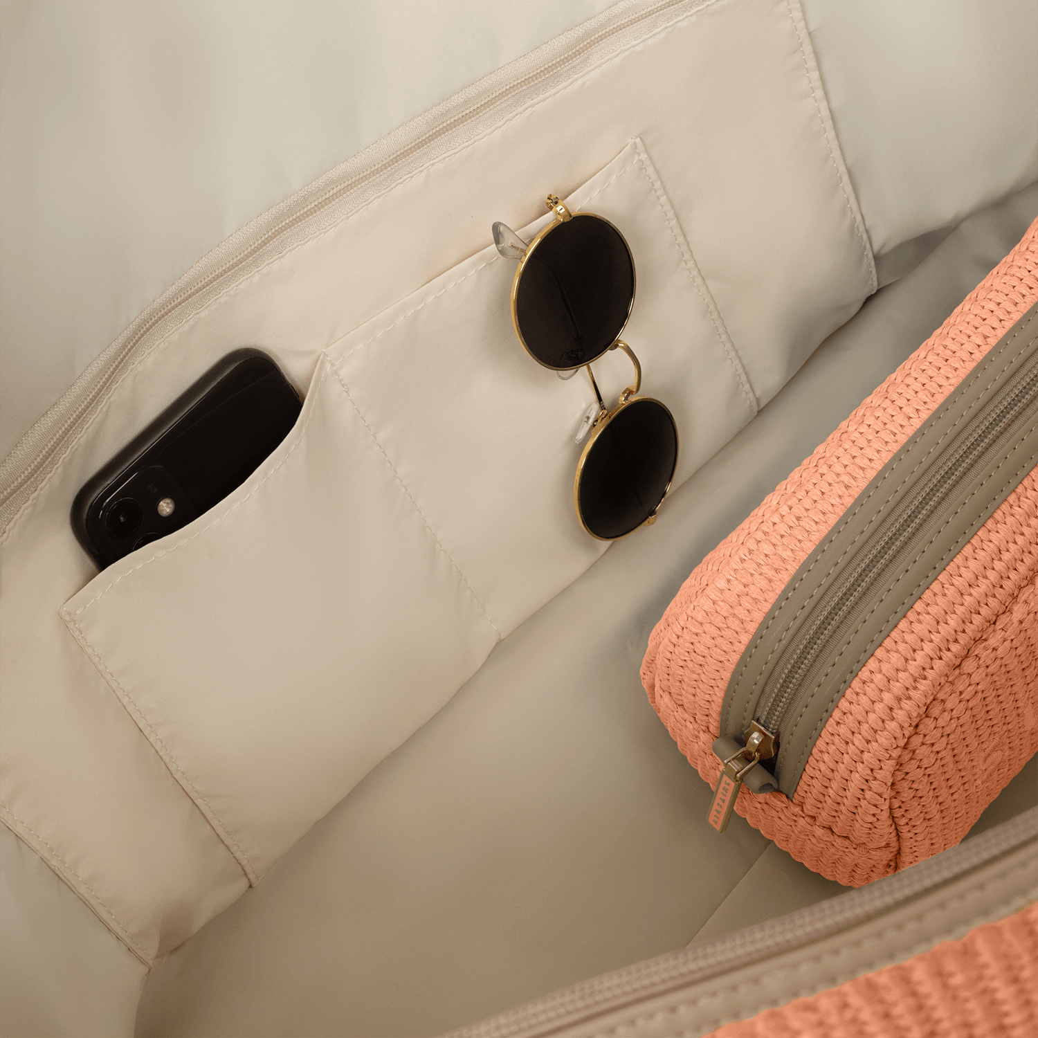 Fusion - Pale Orange - Weekender