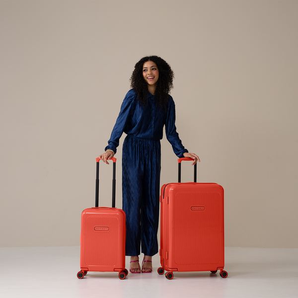 Expression - Radiant Red - Safe Travels Set (55/76 CM)